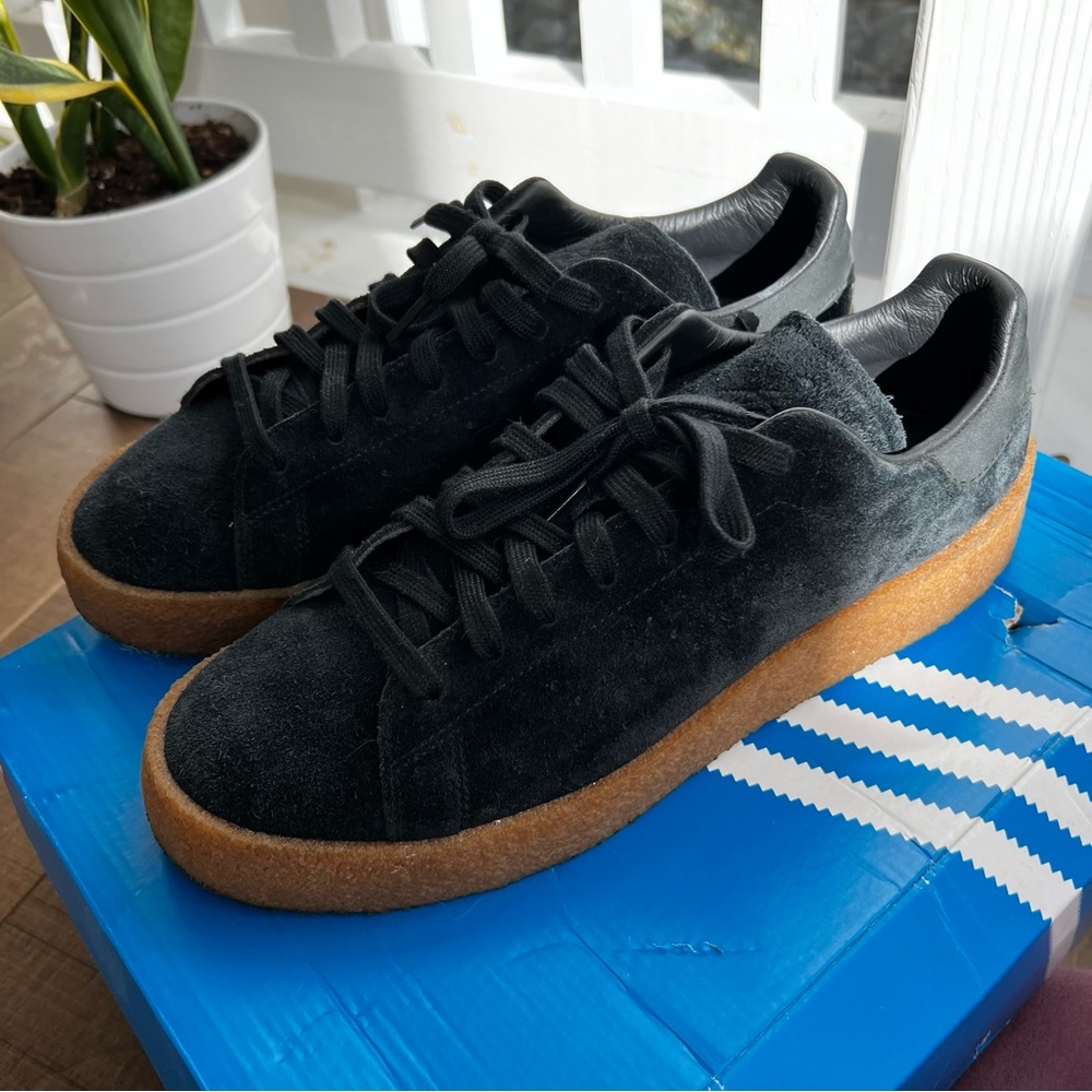 Adidas Stan Smith black crepe size 9.5